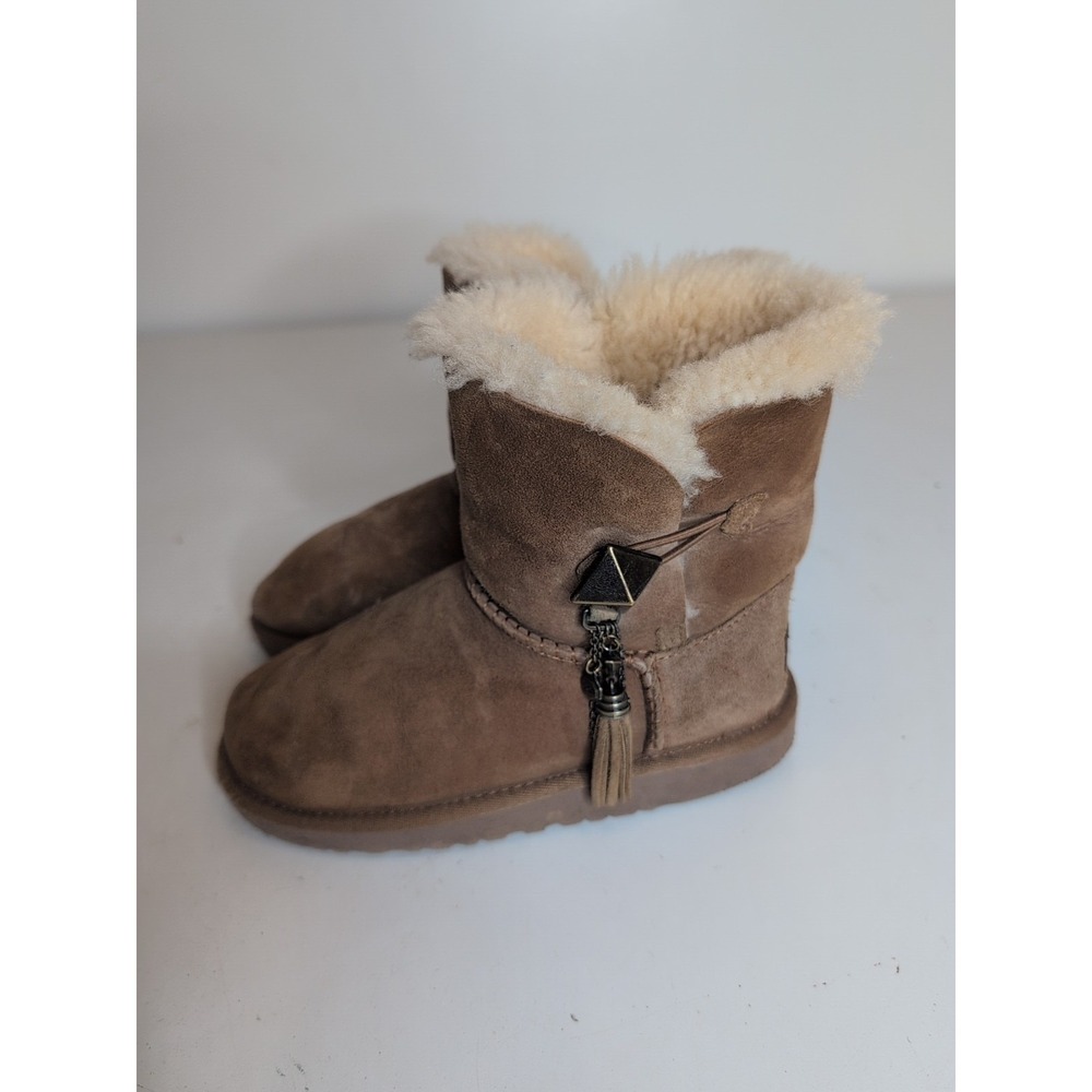 UGG Australia Lilou Boots Womens Girl Size US 1 / UK 13/ EU 31 Chestnut 1015343K